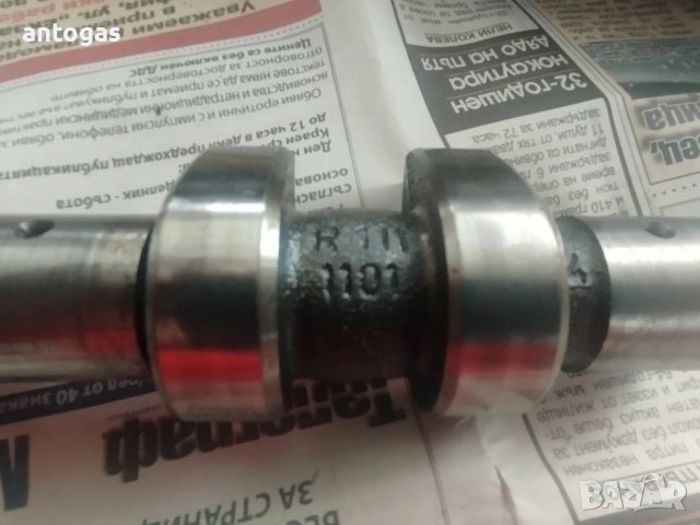 разпределителен вал , снимка 2 - Части - 53329030