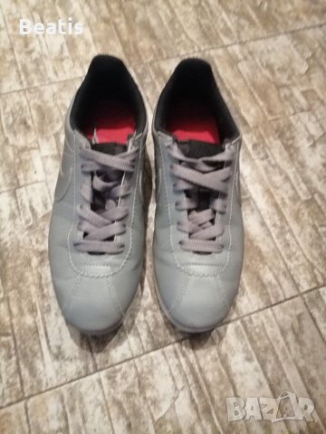 Дамски маратонки Nike cortez