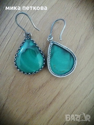 Обеци от малахит сребърни, снимка 2 - Колиета, медальони, синджири - 53940248