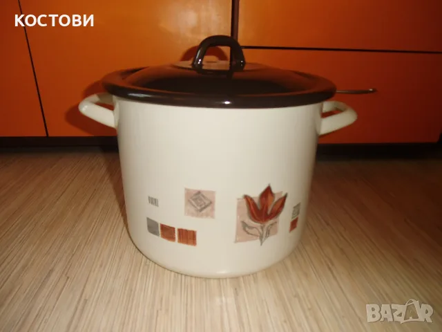 Емайлирана тенджера с капак, снимка 3 - Съдове за готвене - 56413936
