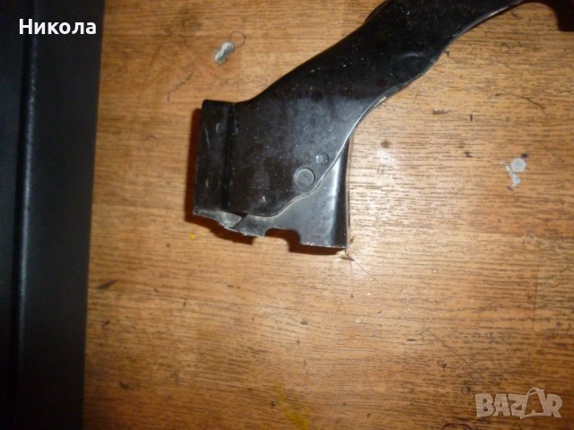 Основа под преден капак Пежо 107 1.0 куб 68 к.с , снимка 4 - Части - 37800324