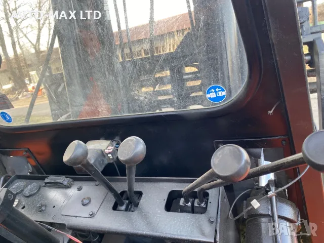 Продавам мотокар CLARK, снимка 9 - Индустриална техника - 49508798