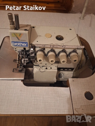  Професионален четириконечен оверлог Brother , снимка 2 - Шевни машини - 53252515