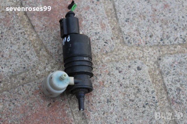 Помпичка за чистачки Фолксваген Поло Хечбек 2 VW Polo 2 1997, снимка 3 - Части - 42798181