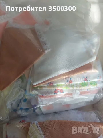 Дамски и детски кърпички, снимка 3 - Платове и дамаски - 55980309