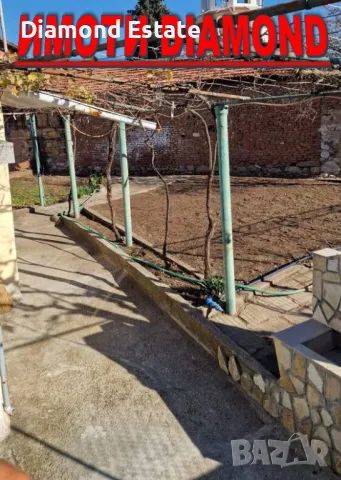 Двуетажна къща с гараж в гр. Харманли, снимка 11 - Къщи - 48753839