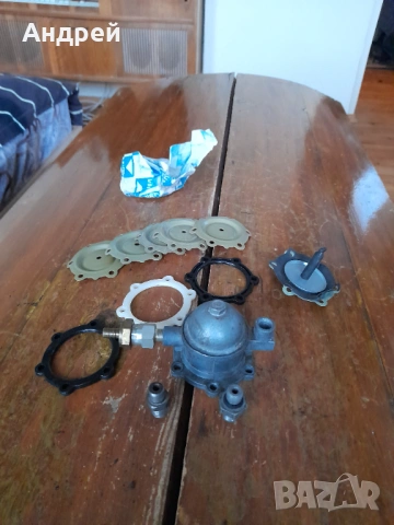 Стара бензинова помпа #3, снимка 2 - Други ценни предмети - 53904175