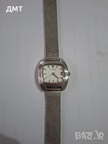 Дамски часовник Fossil JR-8897 – Класика с меш верижка (Нова батерия)