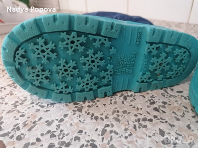 Детски Апрески Декатлон 22-23, снимка 4 - Детски боти и ботуши - 52271909