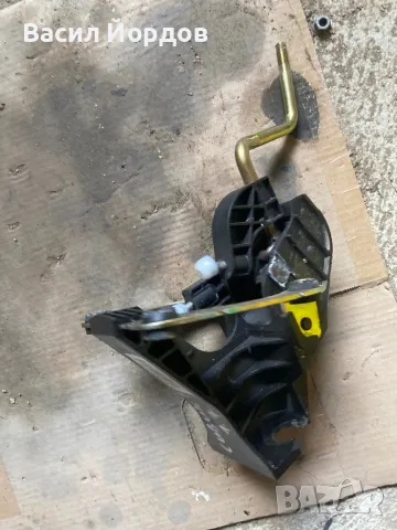 Скоростен Лост за Хонда Сивик 7 1.7 100 / Civic 1.7 / Селектор Скорости, снимка 2 - Части - 49347764