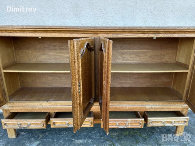 Голям дъбов бюфет – масив + фурнир, 4 врати / 4 чекмеджета, снимка 5 - Бюфети - 53958661