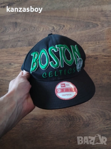 New Era Boston Celtics - мъжка колекционерска шапка 100% оригинал универсален размер, снимка 2 - Шапки - 54254295