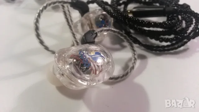 In-ear слушалки Stagg SPM-235, снимка 8 - Слушалки и портативни колонки - 51778509