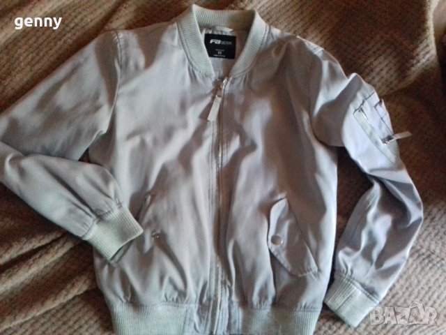 Намалена цена!Яке като ново, пролет-есен, размер ХС /11/13г./