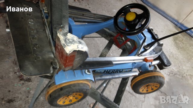 Лека кола за дете-- автомобил - БЪГИ  продавам, снимка 2 - Скутери и тротинетки - 31948013