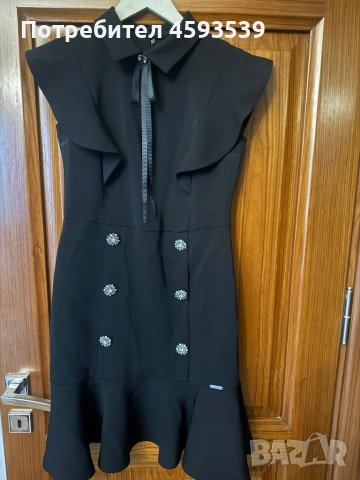 Къса черна рокля 