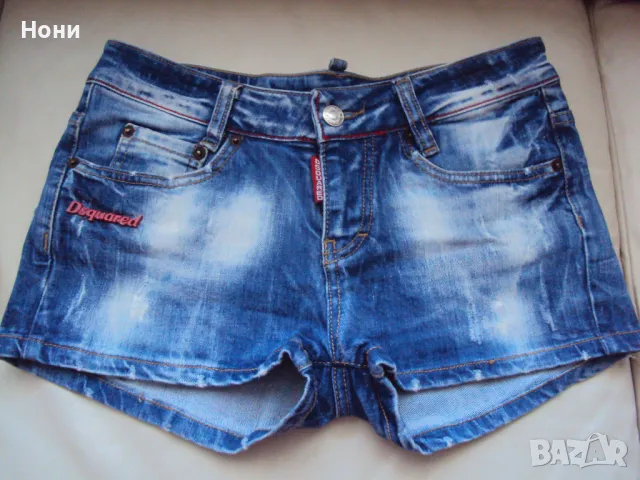 DSQUARED дамски дънкови панталони къси - 38 номер