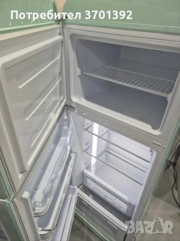 Хладилник Smeg, снимка 9 - Хладилници - 52327414