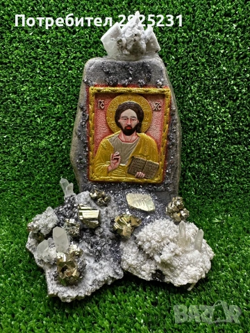 Ръчно изработена икона на Исус Христос с естествени кристали – кварц, пирит и галенит