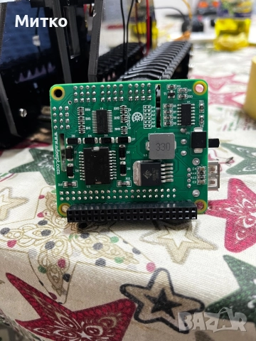 Комплект за интелигентен робот Adeept RaspTank WiFi за Raspberry Pi, снимка 6 - Друга електроника - 52922672