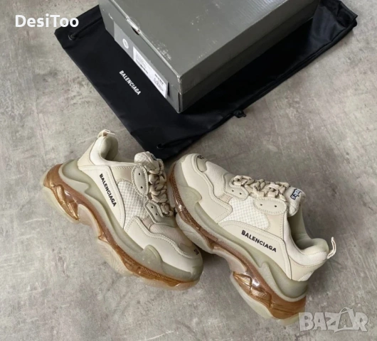 Balenciaga Triple S Clear Sole "Beige" 
