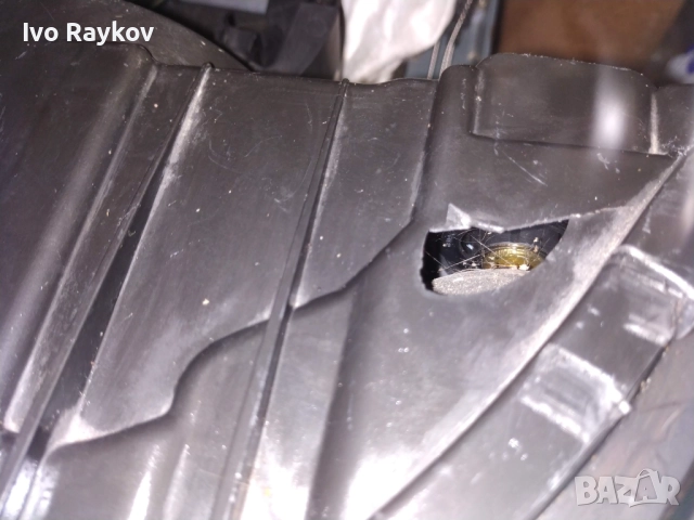 Ляв фар за VW Tuareg 2008г. 7L6 941 031, снимка 13 - Части - 46595411