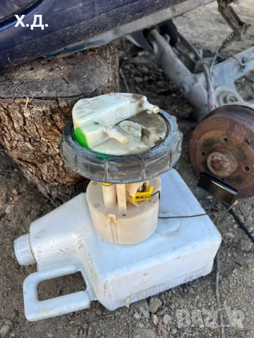 Горивна помпа в резервоара Рено Клио 1.9д 64кс