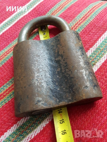 Масивен стоманен катинар, снимка 4 - Антикварни и старинни предмети - 53944378