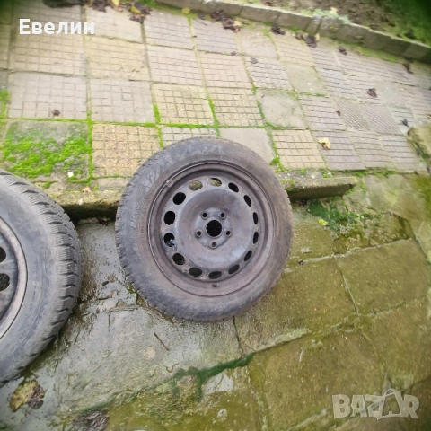 Зимни гуми с джанти VW Туран 2006г, снимка 7 - Гуми и джанти - 52452968