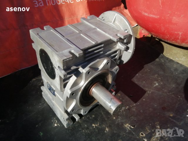 червячен редуктор