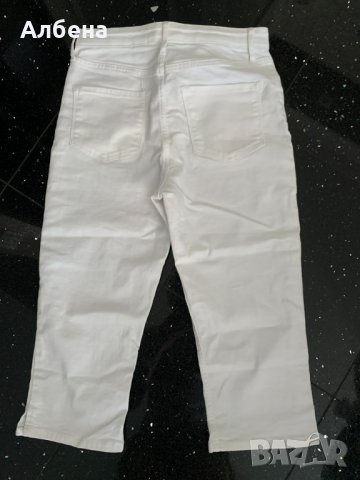 Бели дънки къси, снимка 2 - Детски панталони и дънки - 37811647
