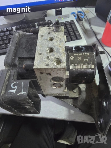 7H0614517B ABS ПОМПА Volkswagen T5 2.5 2007 7H0907379R