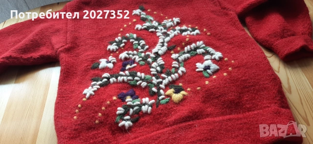 Дамска жилетка ефектна ръчна изработка 100%вълна, снимка 3 - Жилетки - 53094109