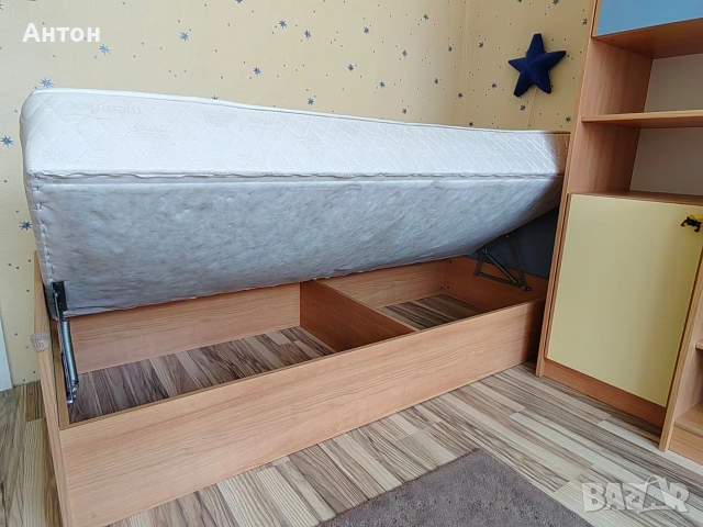 Детска стая пълен комплект , снимка 6 - Спални и легла - 54014655