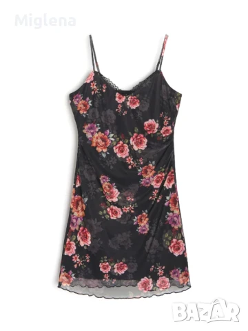 Красива дамска рокля , снимка 3 - Рокли - 51148811