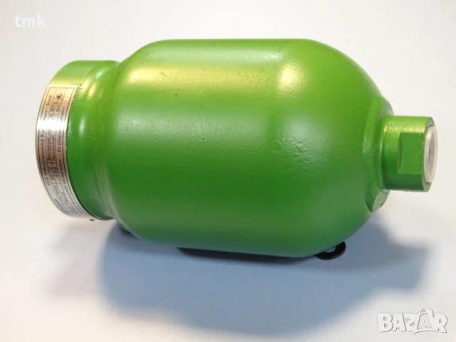 Хидроакумулатор Orsta Hydraulic 1/16 TGL 10843 Diaphragm Accumulator 160Bar 1L, снимка 3 - Резервни части за машини - 50550740