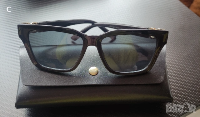 Слънчеви очила с калъф