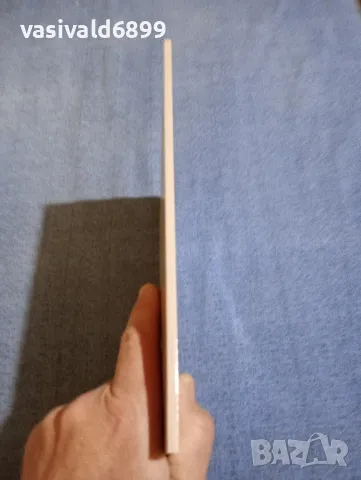 "Увреждането - дефицит или средство за оцеляване", снимка 2 - Специализирана литература - 49473453