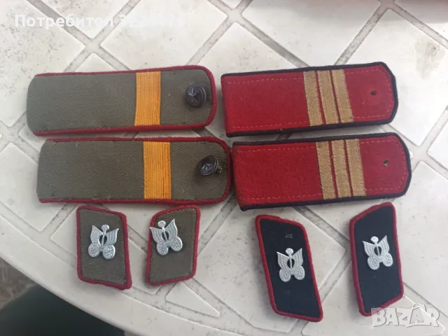 Стари военни куртки и пагони , снимка 3 - Антикварни и старинни предмети - 48295362