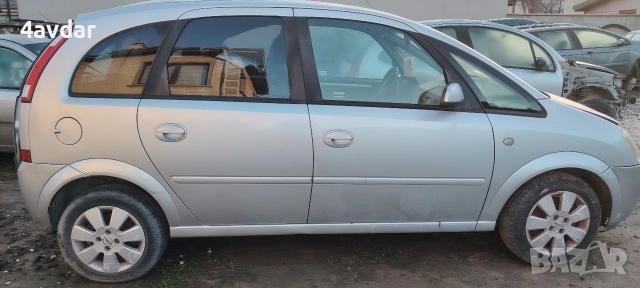 Опел Мерива 1.6 16V 101 Коня Климатроник, снимка 7 - Автомобили и джипове - 52589050