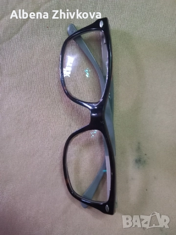 2 диоптърни очила с оргинална рамка 