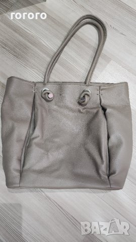 Бежова чанта