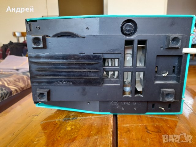 Стар прожекционен апарат, снимка 6 - Антикварни и старинни предмети - 31967722