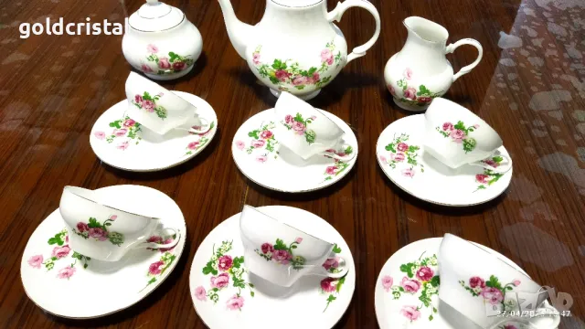 фин костен порцелан Франция чаши за кафе чай , снимка 2 - Антикварни и старинни предмети - 50093345