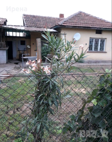 Къща в гр. Брусарци, обл. Монтана, снимка 4 - Къщи - 53130842