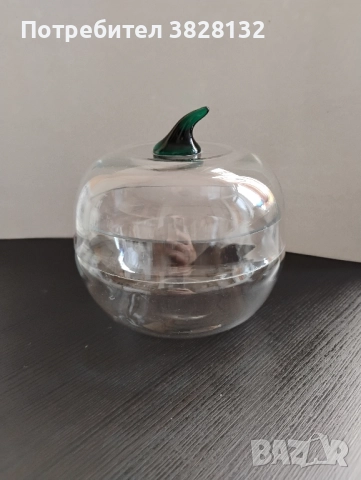 Стъклена бонбониерка, снимка 2 - Декорация за дома - 50112444