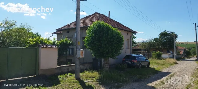 Къща в с.Садовец на два етажа 86 кв.м.,двор 0.8 дка, снимка 2 - Къщи - 56010292
