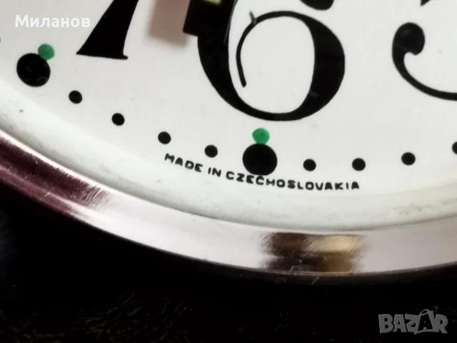 Стар механичен будилник, настолен часовник, снимка 3 - Антикварни и старинни предмети - 51143263