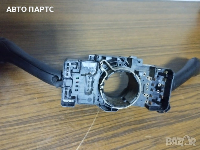 Лостчета за чистачки и мигачи Audi A 3. 97г, снимка 2 - Части - 53069360