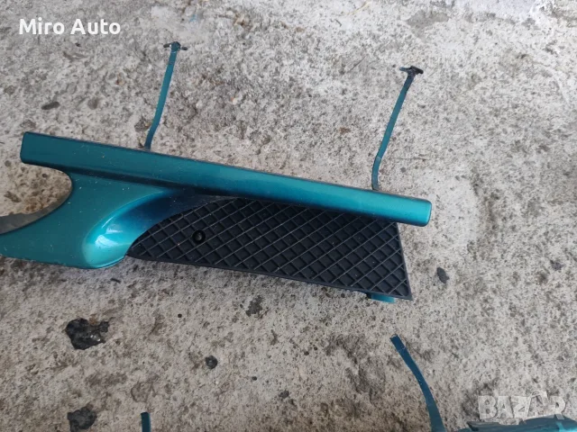 Капачки с решетки от предна броня на  Mercedes W202 Face , снимка 4 - Части - 55955394